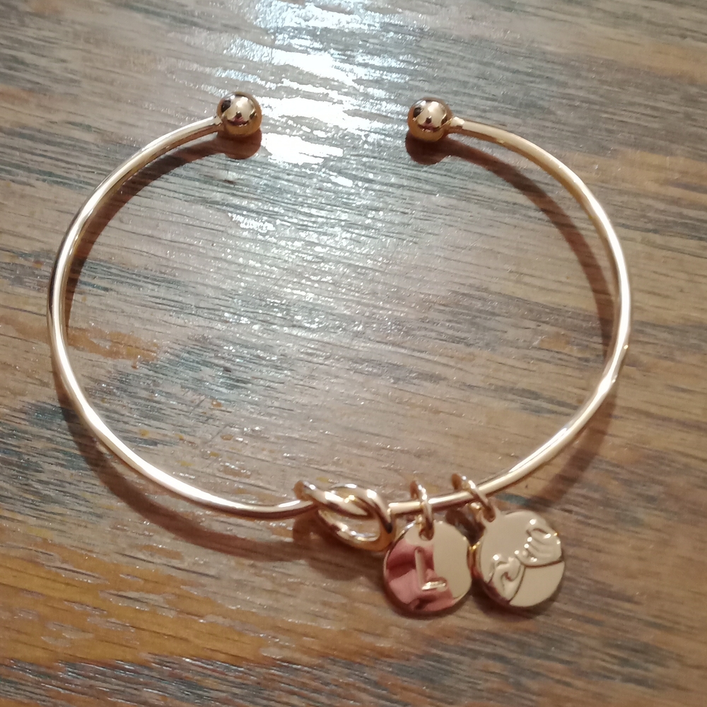 Friendship Bracelet Initial L